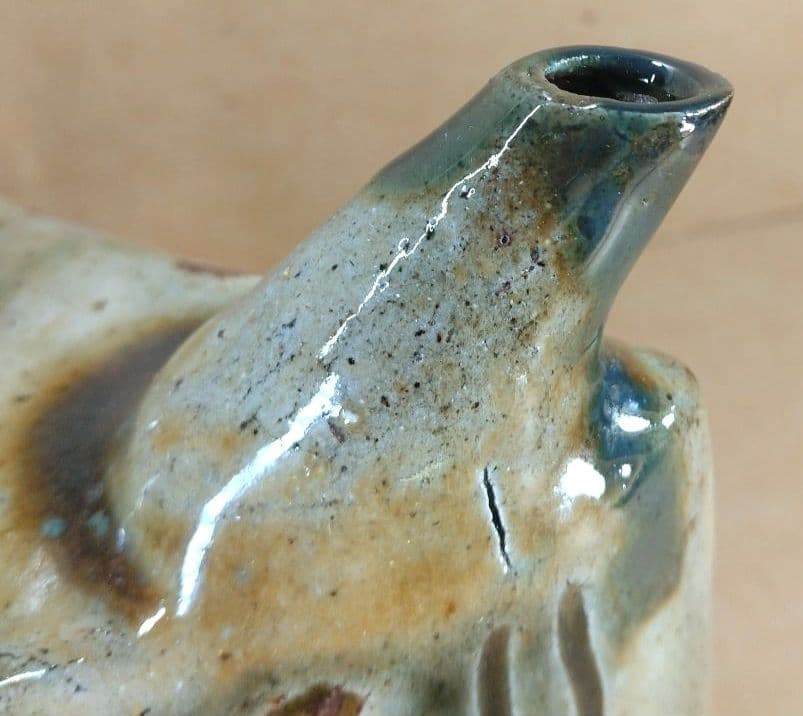 【本物保証】金城次郎 魚紋抱瓶 共箱 栞 人間国宝 壺屋焼 壷屋焼 双魚紋抱瓶