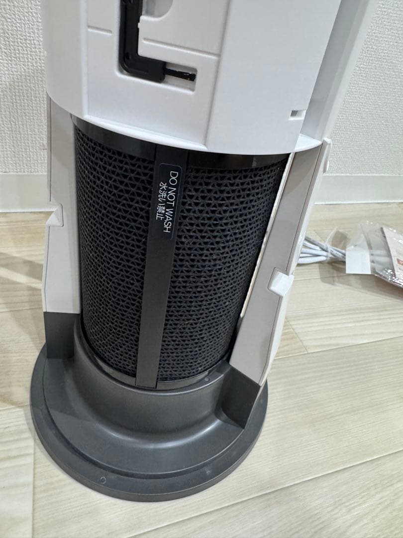 シャープ　プラズマクラスター脱臭機　DY-S01 2023年製