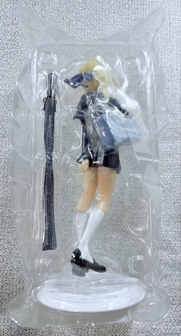 Fate/stay night マスターアルトリア 1/7 フィギュア