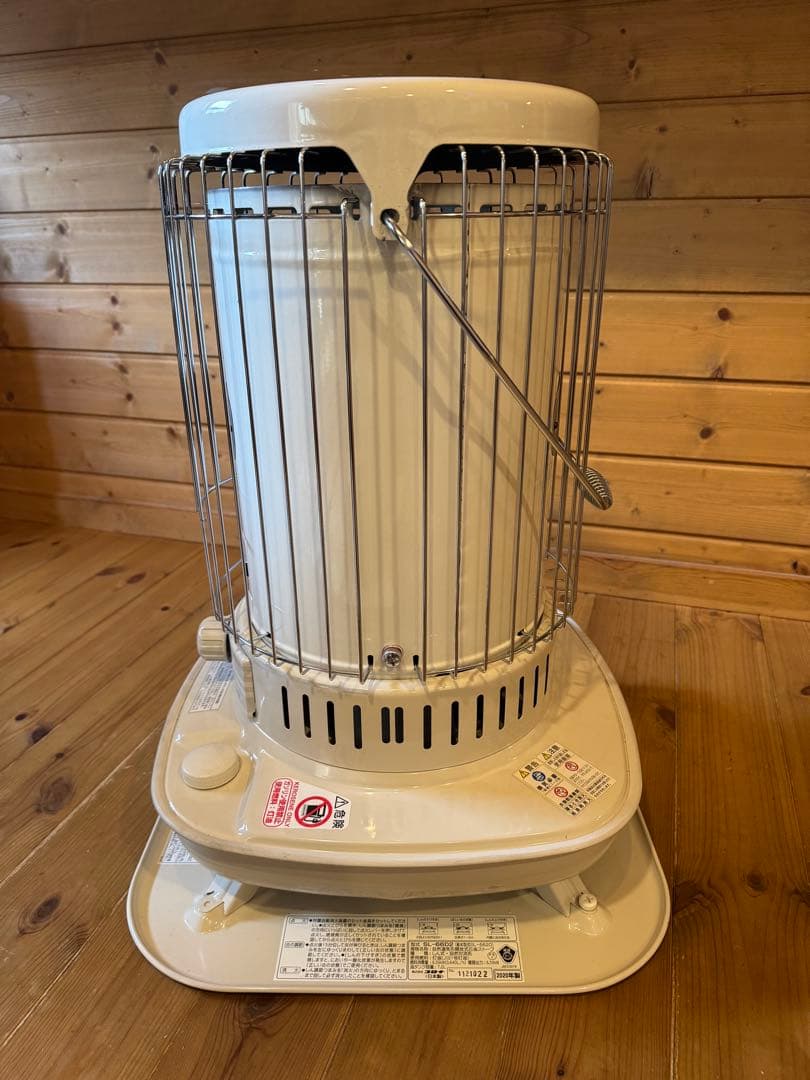 2020年製CORONAポータブル石油ストーブSL-66D2