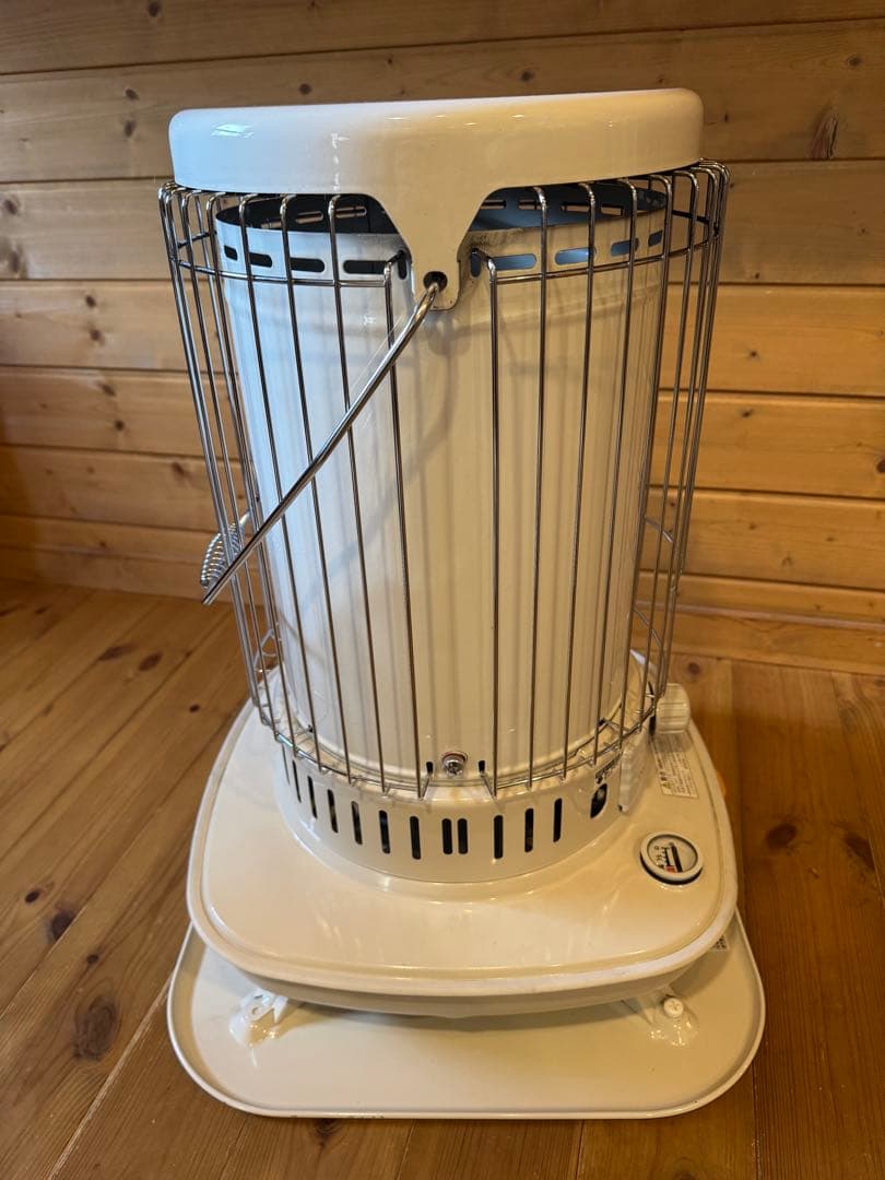 2020年製CORONAポータブル石油ストーブSL-66D2