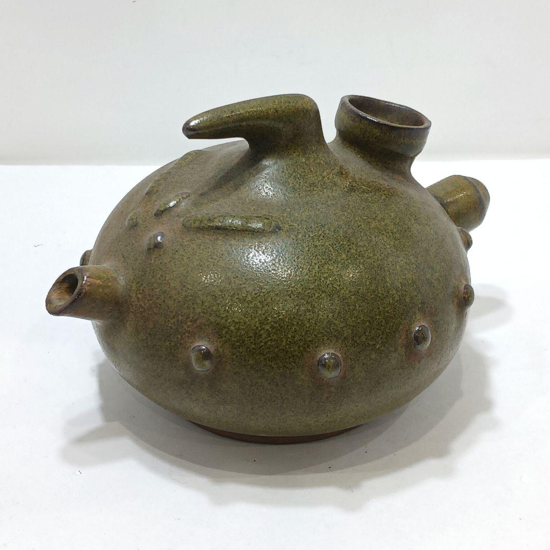 ZY83-2 中国 青磁 小壷 酒器 油壷　の