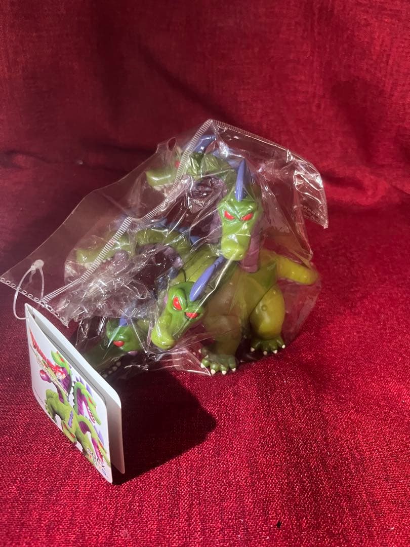 師走セール中★値下げ❌ドラクエ　ソフビモンスター やまたのおろち【未開封品】
