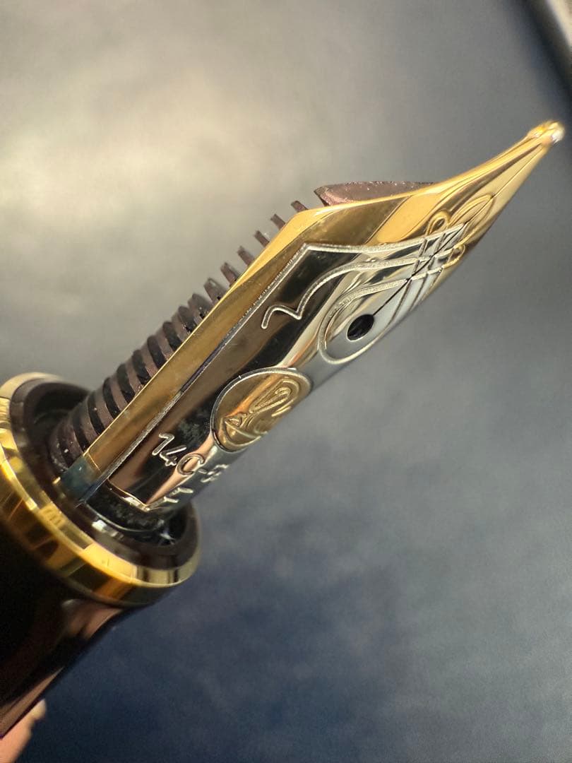 ペリカンスーベレーン M400 万年筆 (茶縞) M400BRW Fサイズ