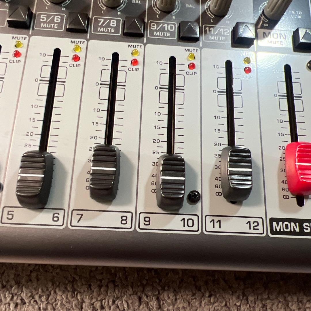 Behringer XENYX X1222USB アナログミキサー