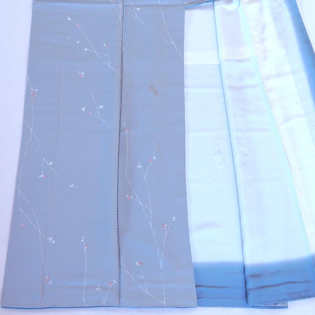 アイスブルーのすっきりとしたお召　市川純一郎　正絹