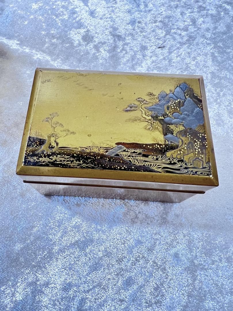 金蒔絵山水紋香箱　江戸期　合せ箱　金銀 漆器
