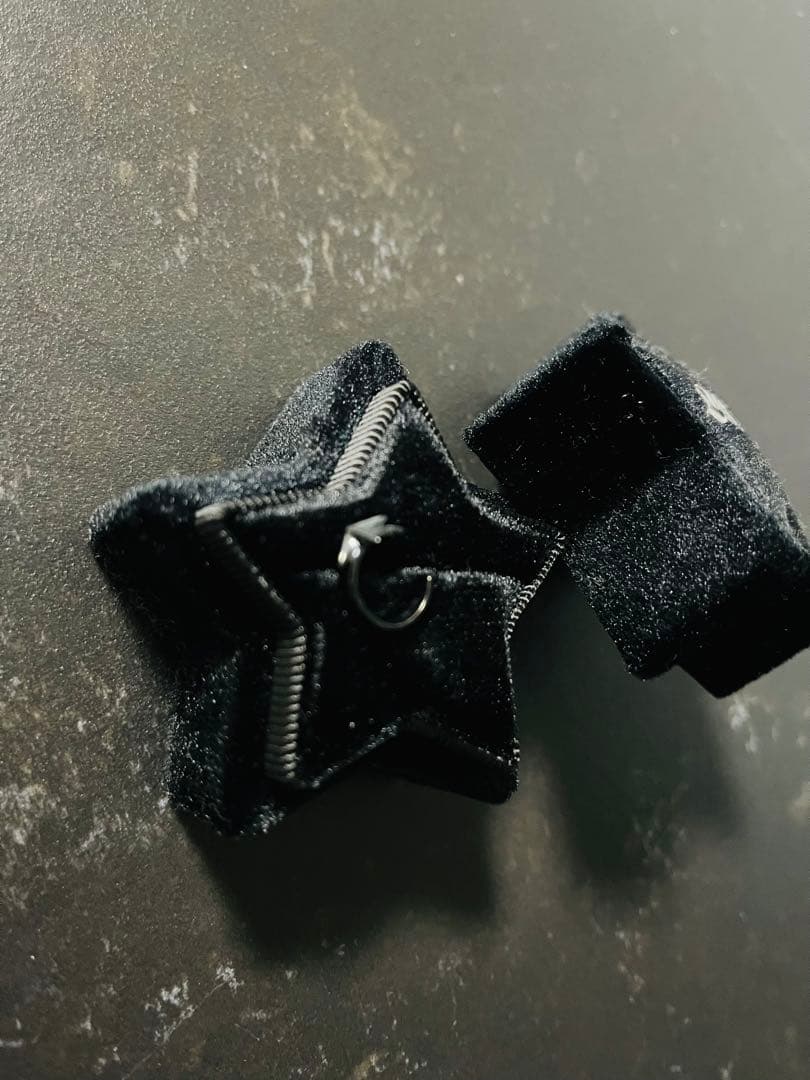 LC & Mm星型ベルベットケースイヤカフ　松岡充　SOPHIA