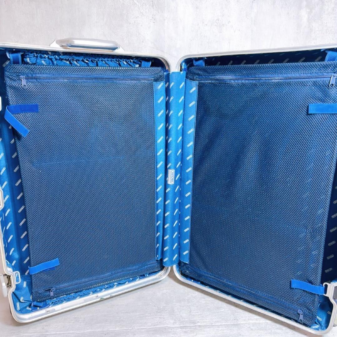 RIMOWA リモワ トパーズ　スーツケース 70L ４輪 アルミ製シルバー　青