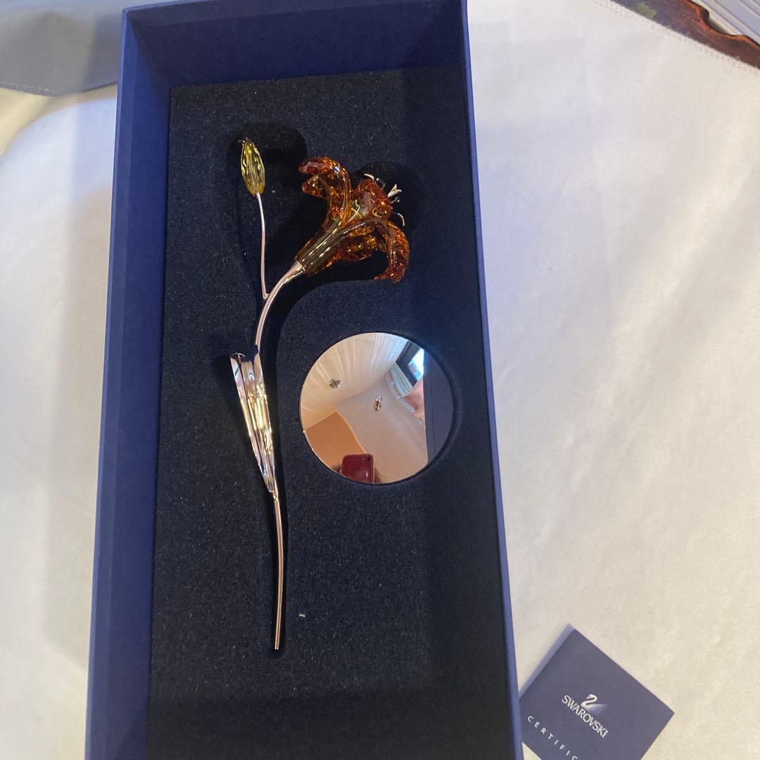 Swarovski クリスタルフラワー