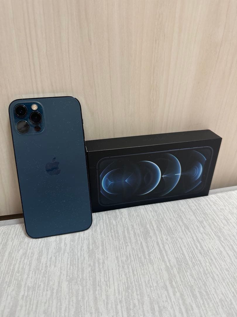 iPhone 12 Pro 256GB パシフィックブルー SIMフリー　美品