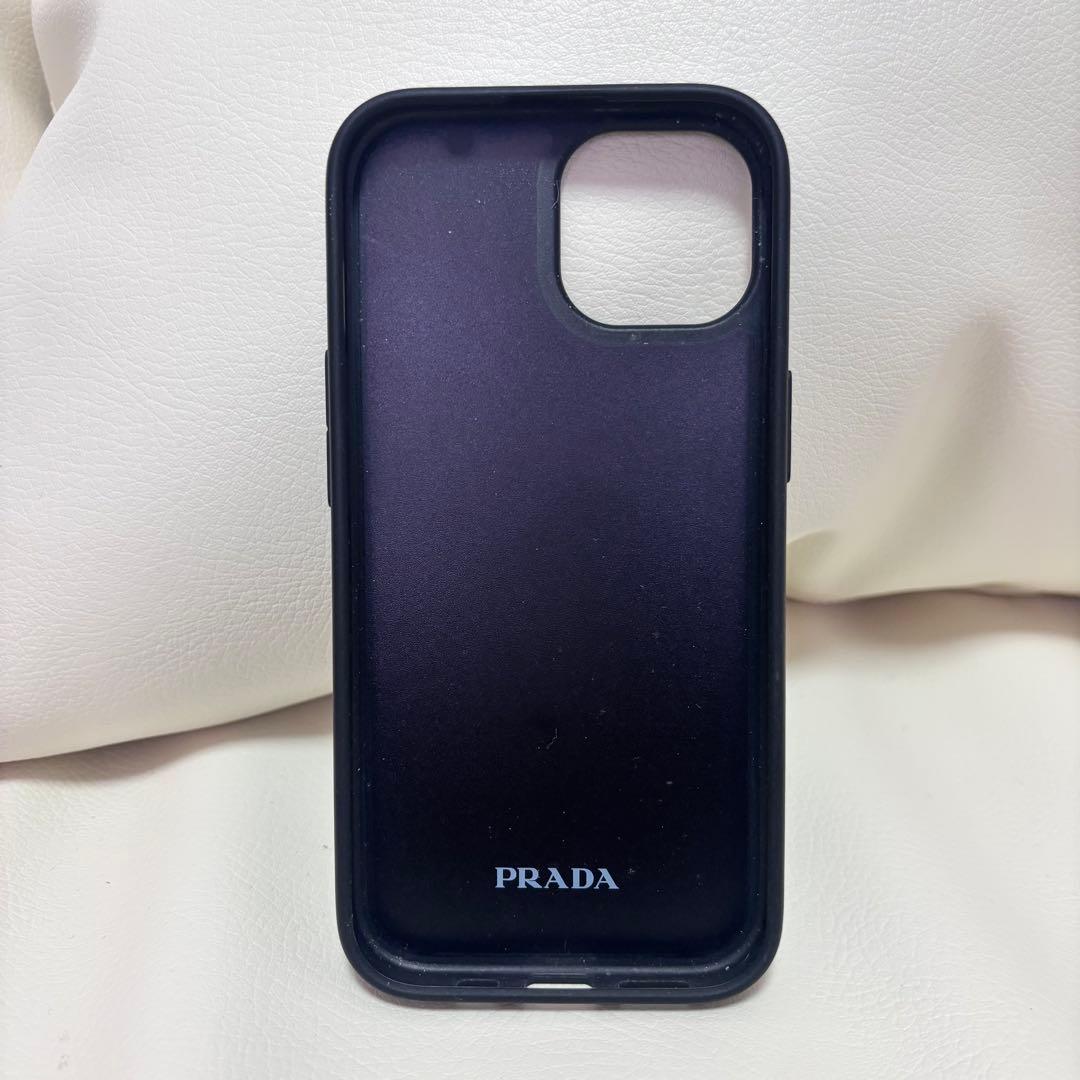 PRADA ブラックレザー iPhone15ケース