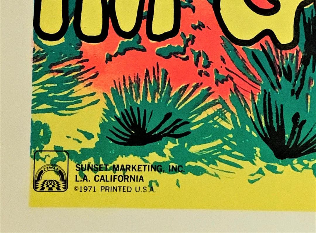 Roach デザイン 70’s コレクティブル ブラックライト ポスター