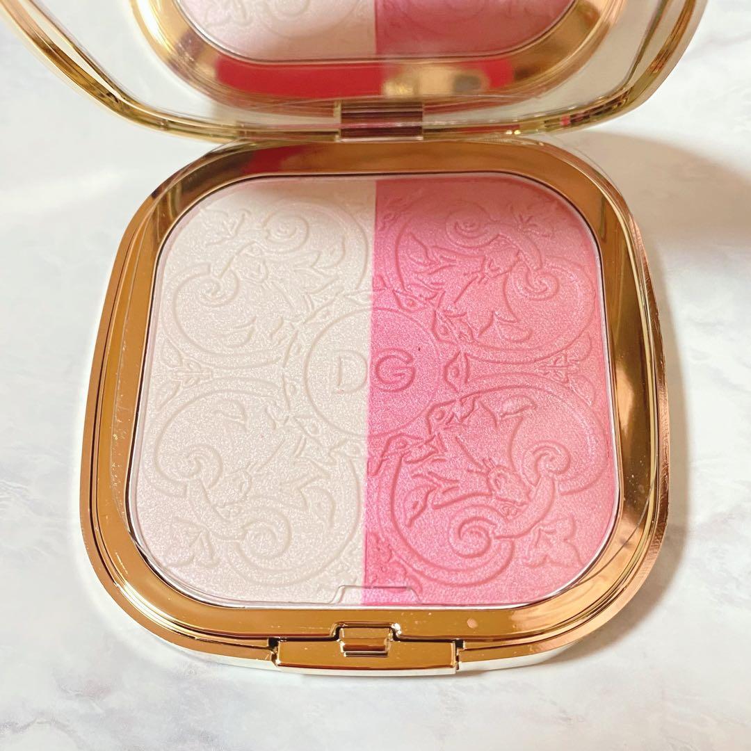 ソーラーグロウ イルミネーティングパウダー デュオ