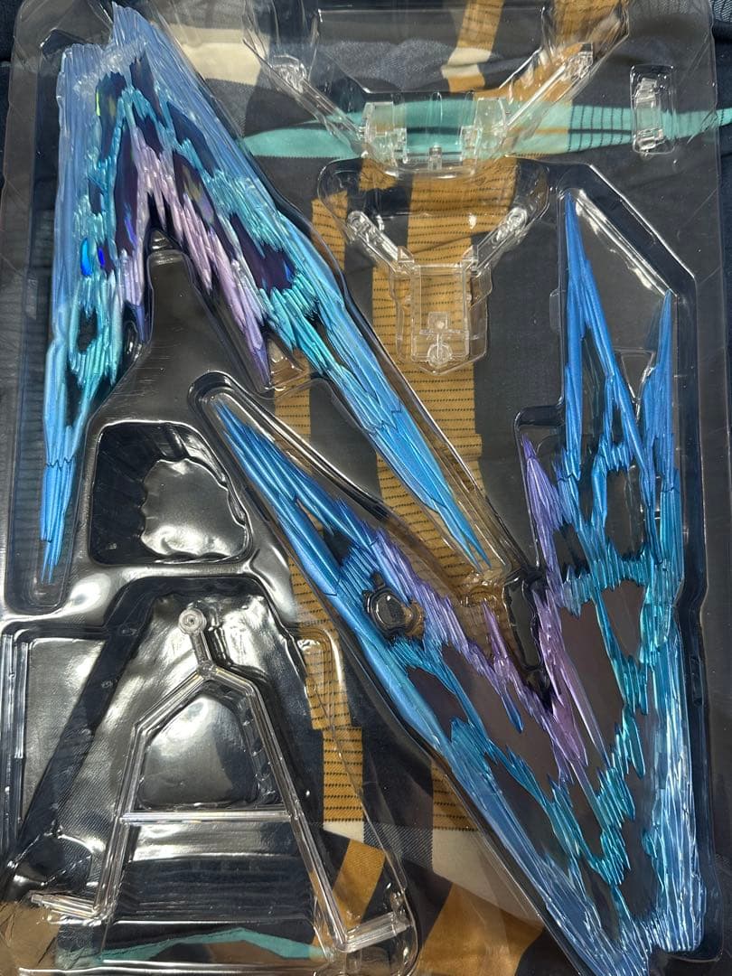 中古メタルビルド　ストライクフリーダムガンダム2024　光の翼セット