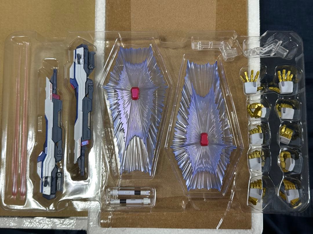中古メタルビルド　ストライクフリーダムガンダム2024　光の翼セット