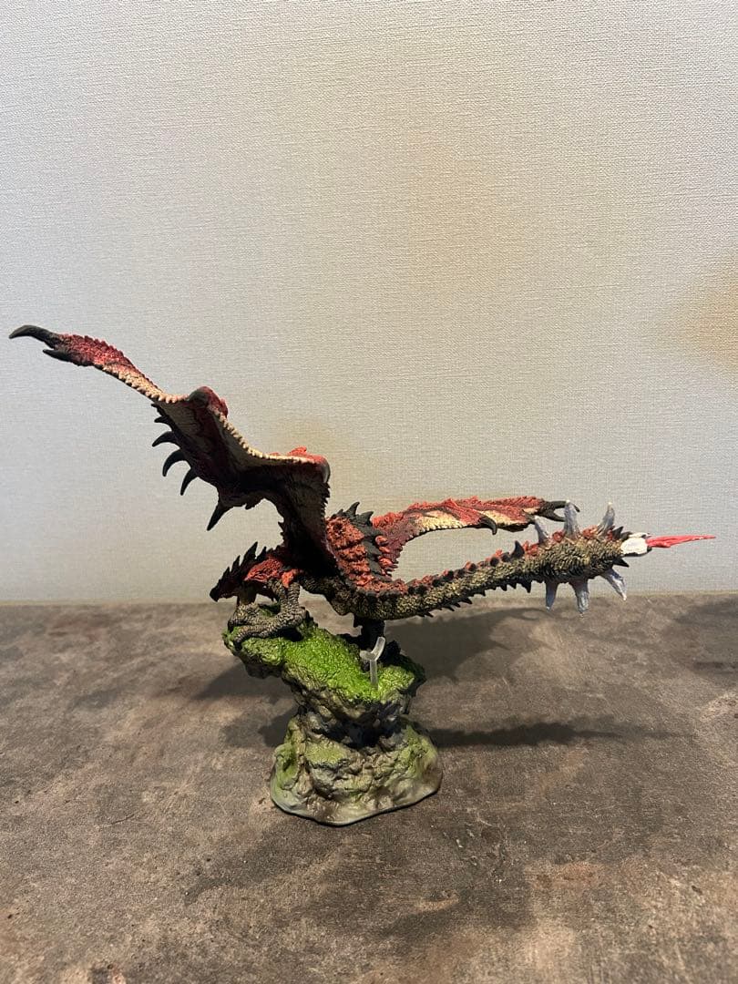モンスターハンター フィギュアクリエイターズモデル 火竜 リオレウス【復刻版】