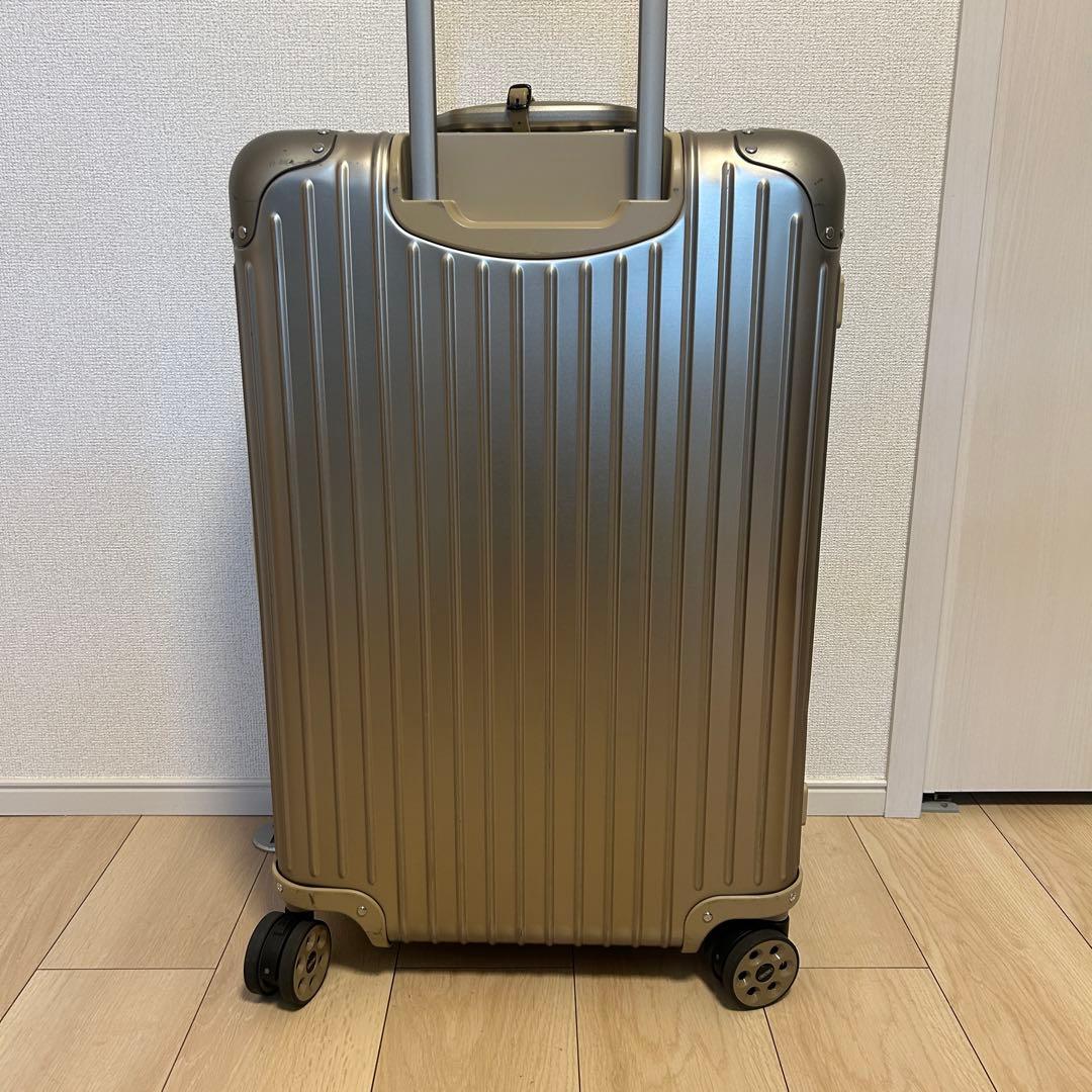 美品 大容量 RIMOWA リモワ トパーズ 67L ゴールド 電子タグ