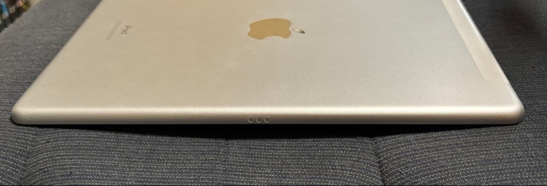 Apple iPad 第8世代 32GB WIFIモデル シルバー 本体