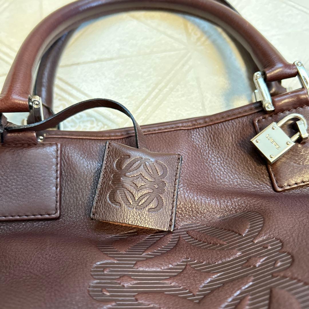 再値下げ❣️【希少レア】ロエベ エンボスロゴトートバッグ