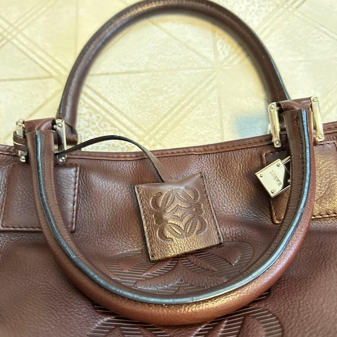 再値下げ❣️【希少レア】ロエベ エンボスロゴトートバッグ