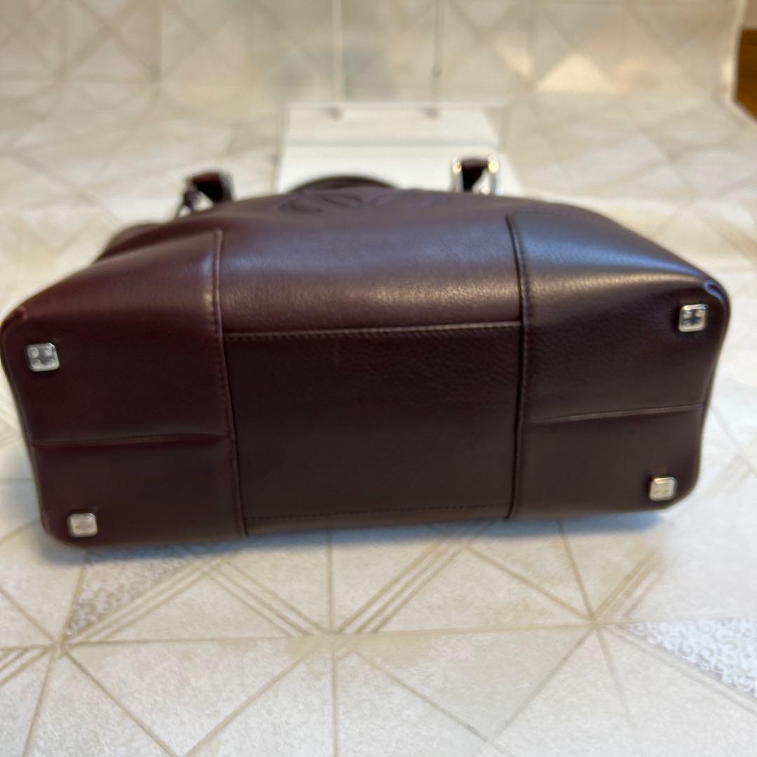 再値下げ❣️【希少レア】ロエベ エンボスロゴトートバッグ