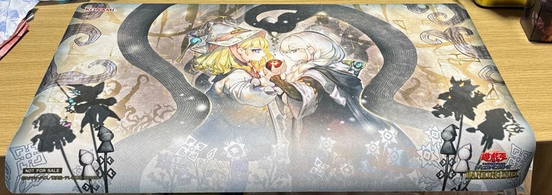 遊戯王【公式】白き森プレイマット ランキングデュエル2024スターチップ引き換え