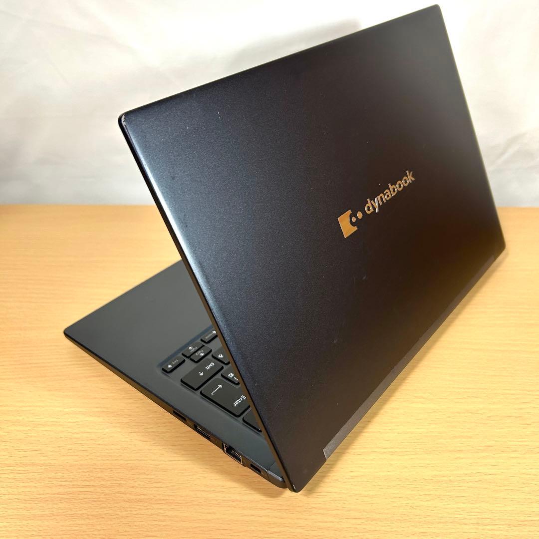 東芝 dynabook G83HS 16GB i5 256GB Office