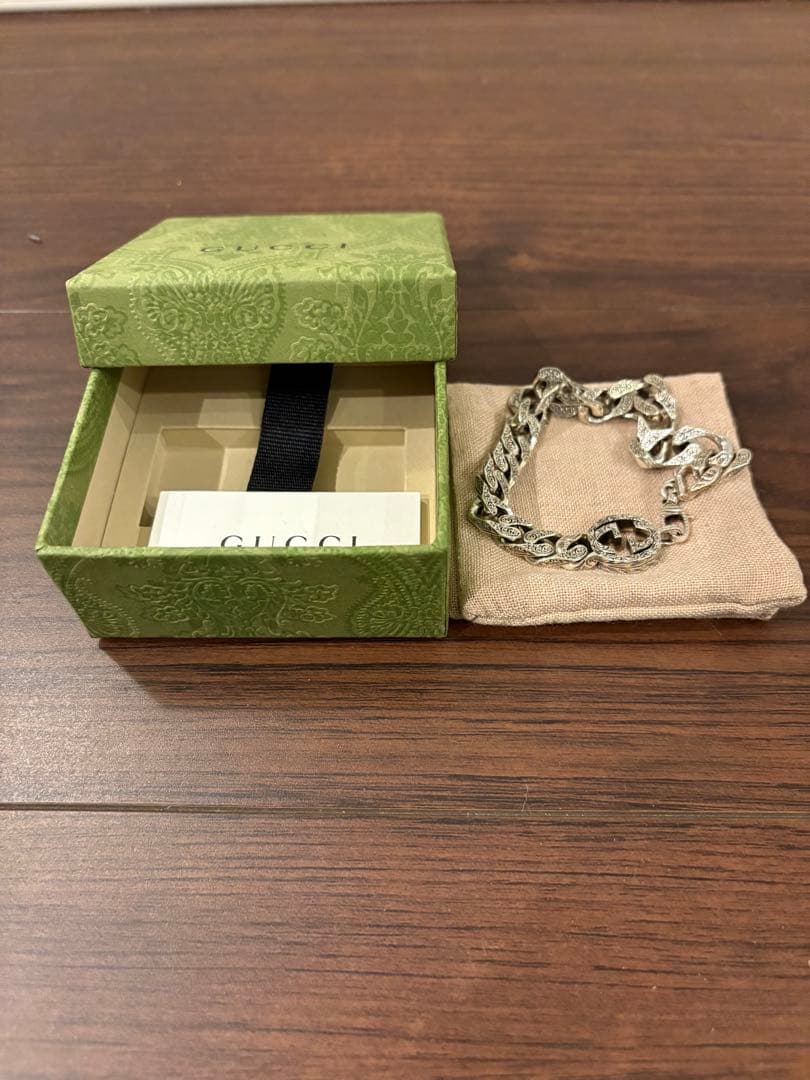 【新品　未使用】GUCCI 〔グッチ インターロッキング〕チェーン ブレスレット