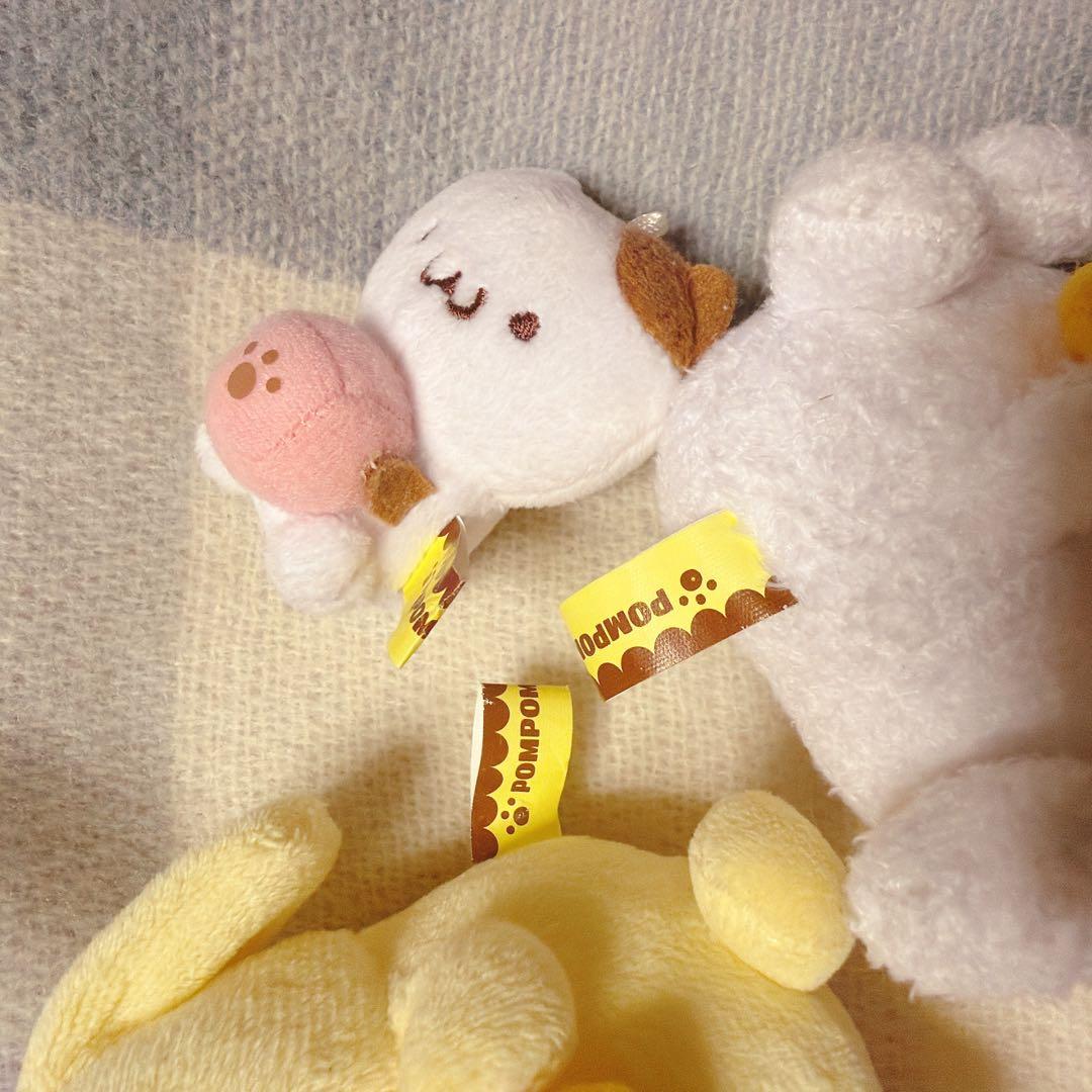 ポムポムプリンカフェ　マスコット　マカロン　マフィン