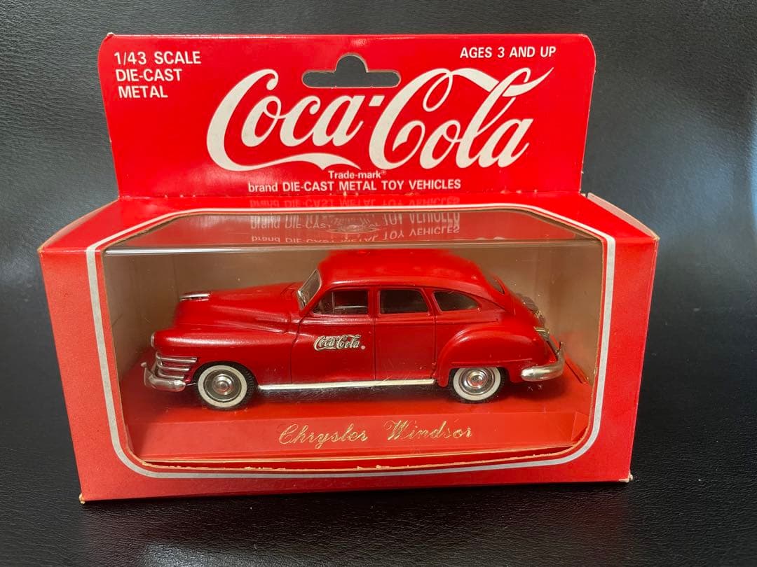 1/43スケールダイキャストメタル　コカコーラ　SOLIDO フランス製