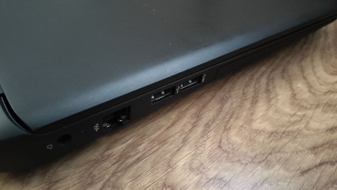 匿名配送★HP pavilion ゲーミング 15-ak022TX