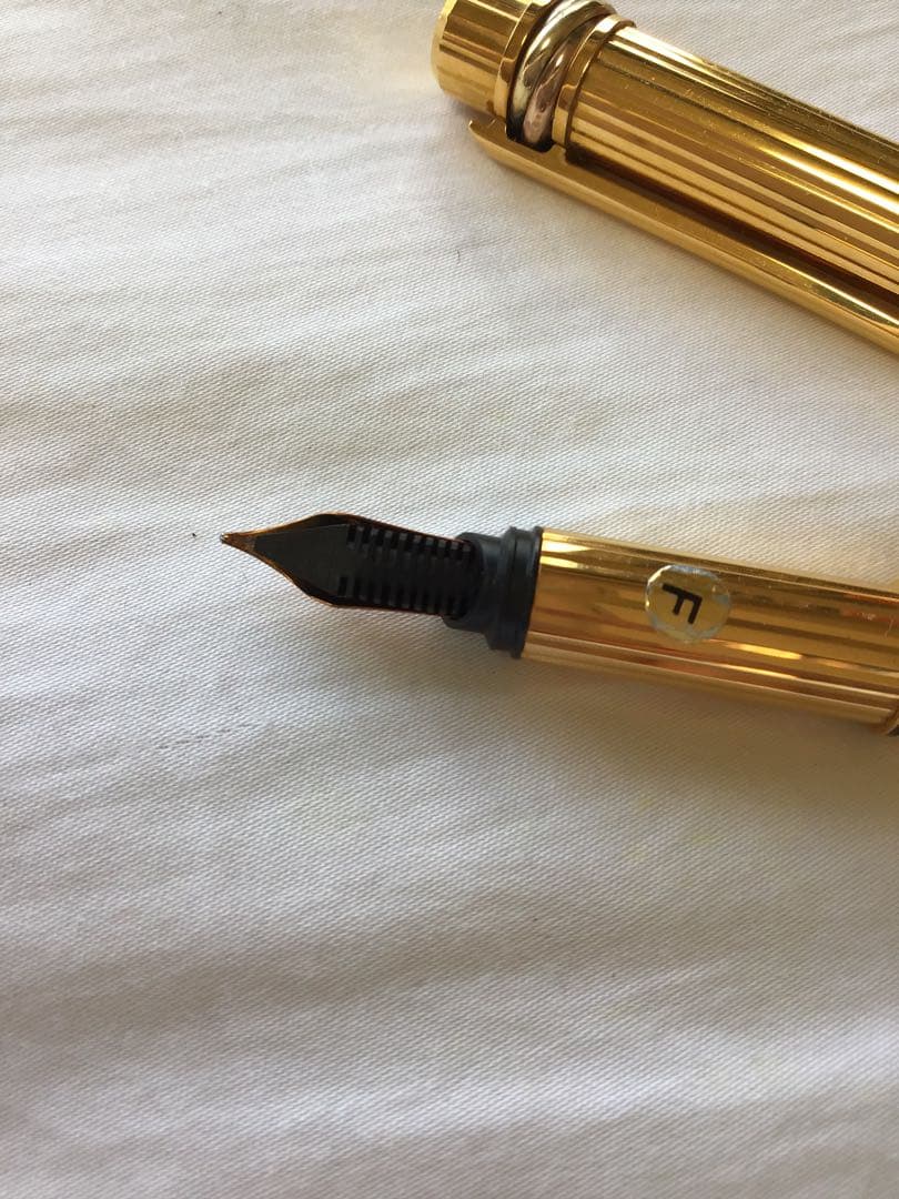 カルテイエ、万年筆　新品、未使用