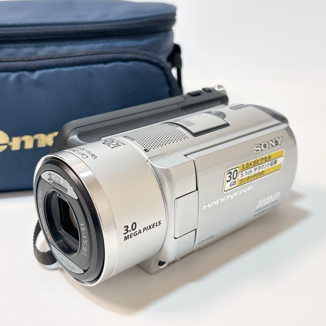 ✨美品✨ ソニー HDD30GB搭載 デジタルビデオカメラ DCR-SR100