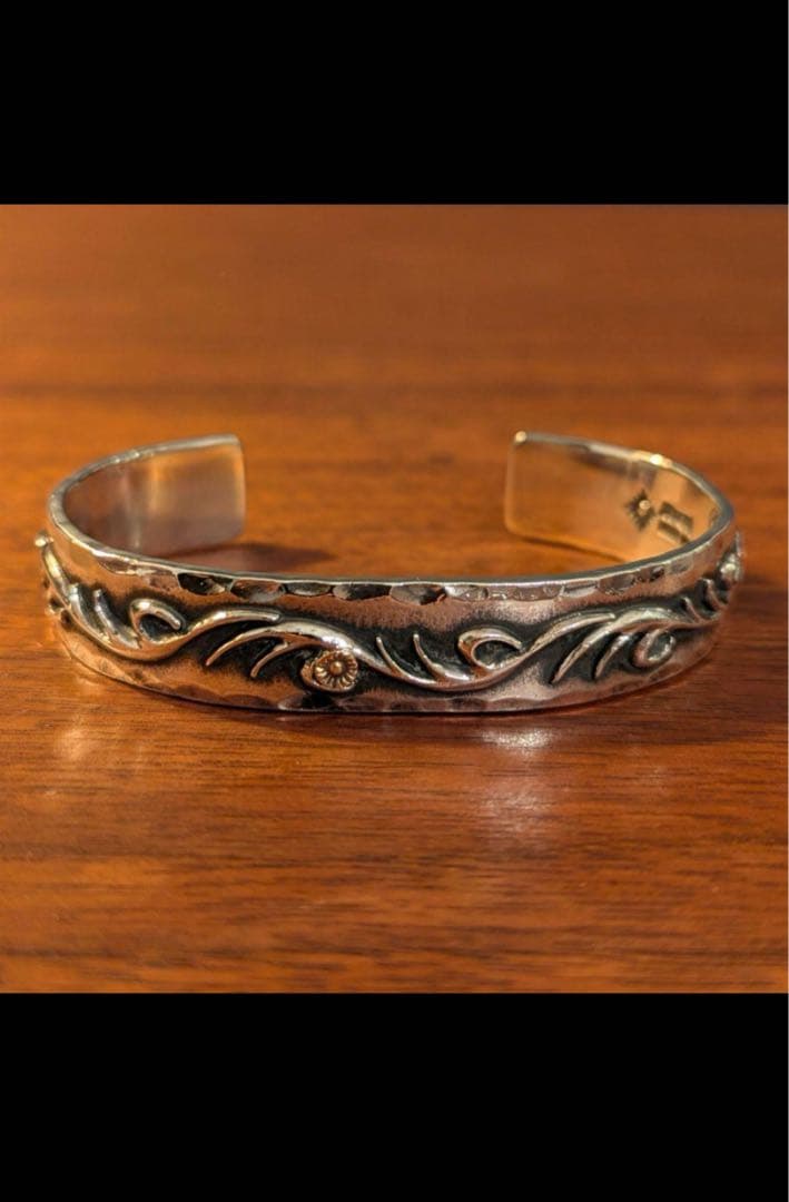 アリゾナフリーダム ARIZONA FREEDOM 廃盤品 k18唐草バングル