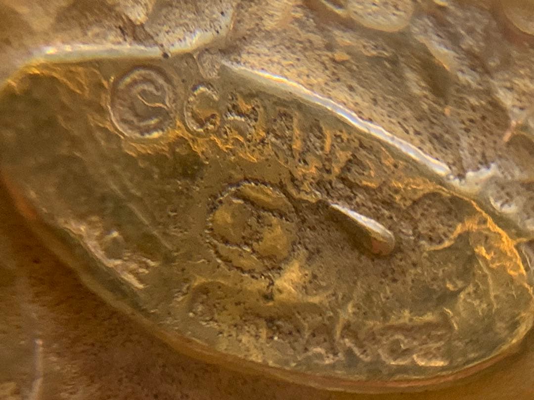 CHANEL 獅子 ライオン モチーフ ブローチ ゴールド GP 刻印