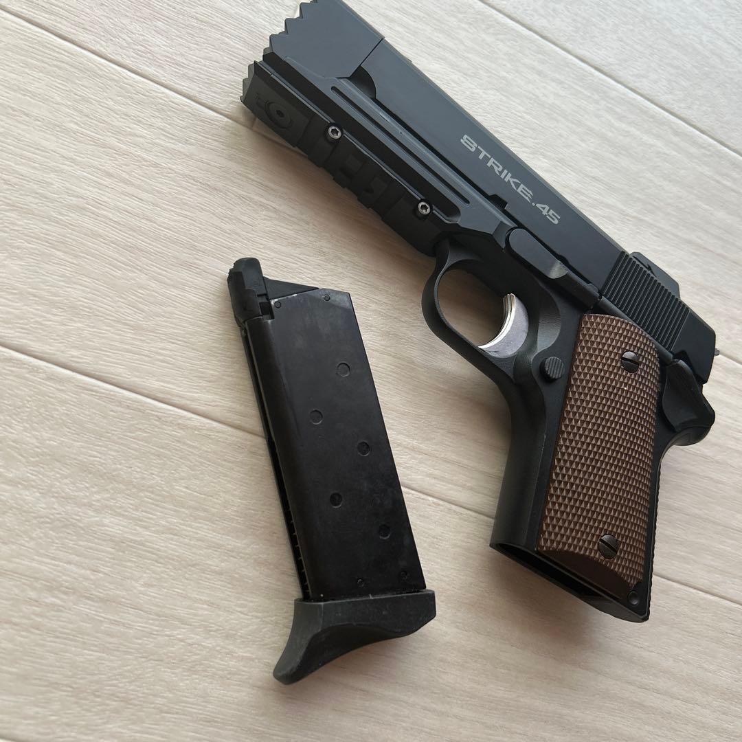 STRIKE.45 ガスガン