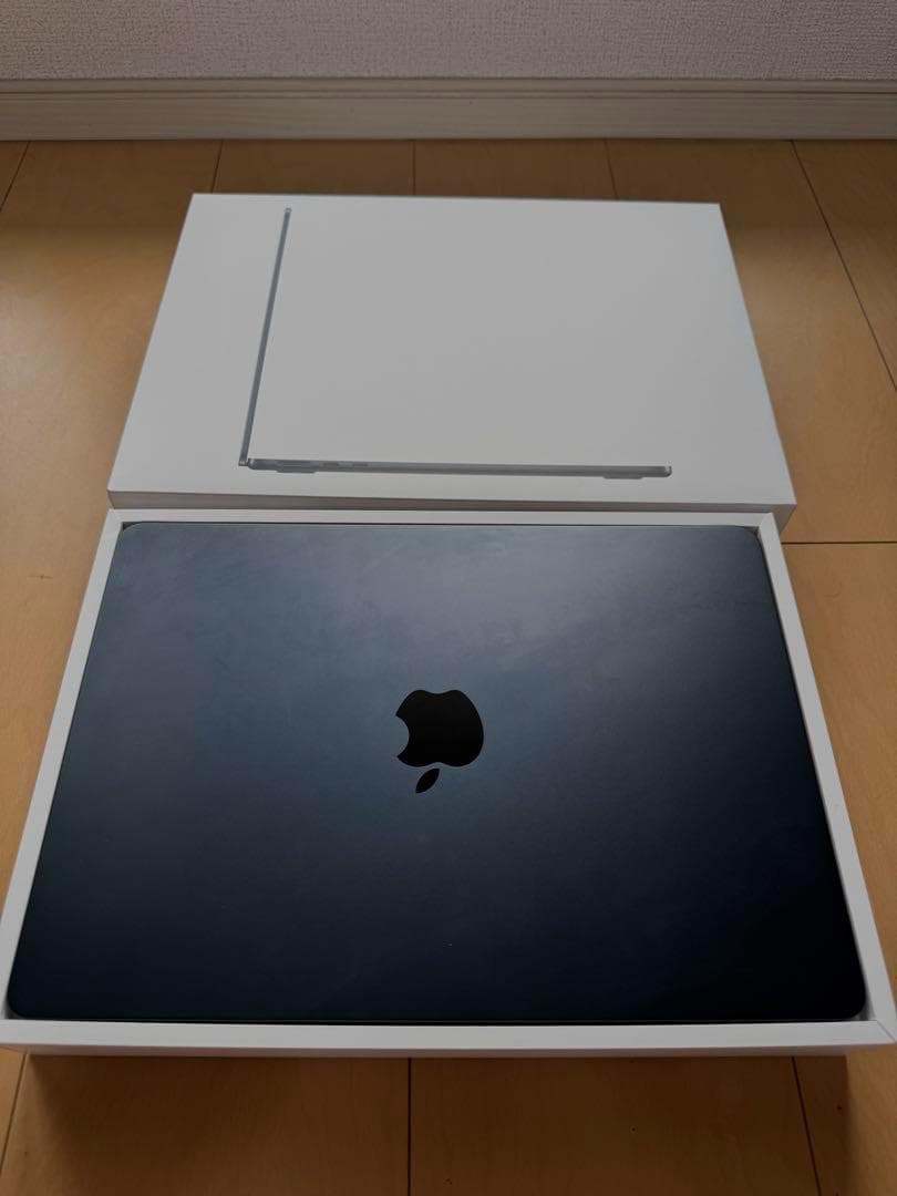 MacBookAir13.6インチM2 512GB 本体 ミッドナイト 美品