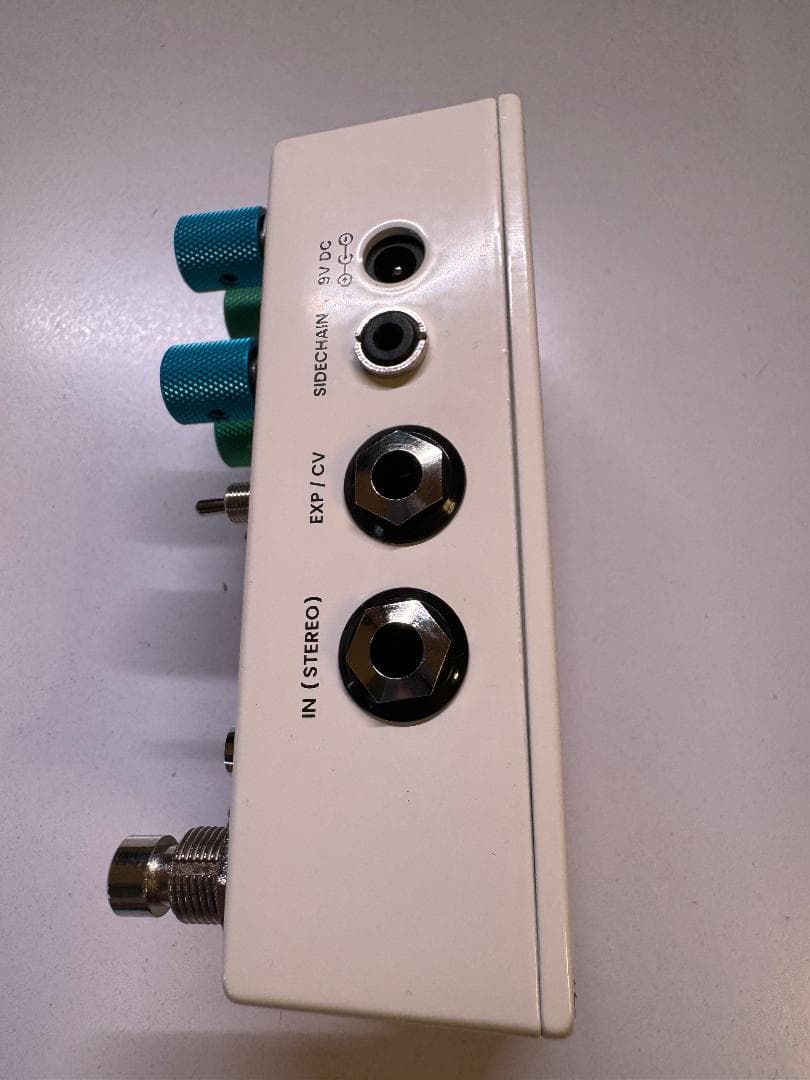 最終値下げ！ Chase Bliss Clean｜ほぼ新品 箱・保証書あり