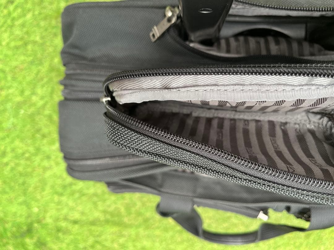 【貴重】美品 TUMI Alpha2 2輪 ビジネストロリー 機内持込可