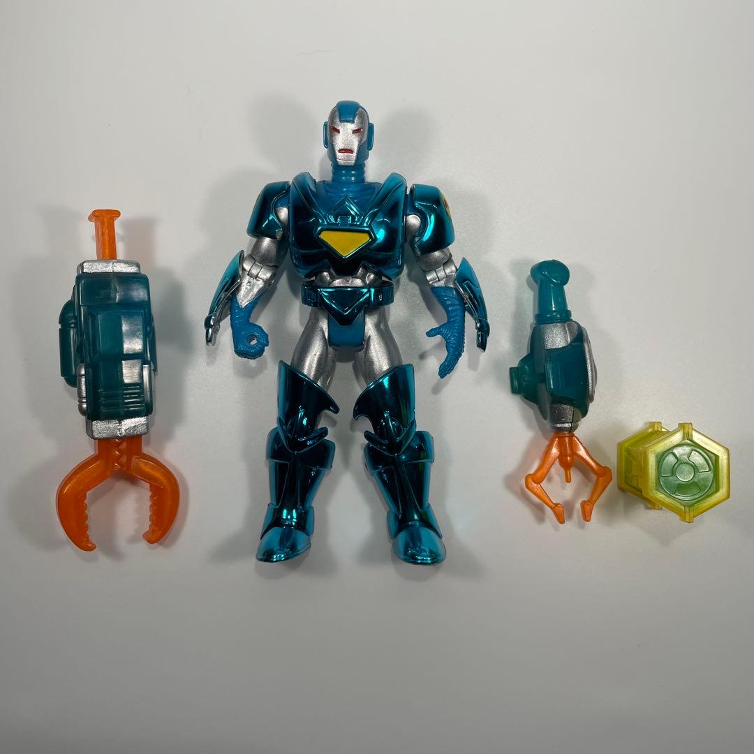 トイビズ 世界25体 未発売 IRON MAN Radiation Amor