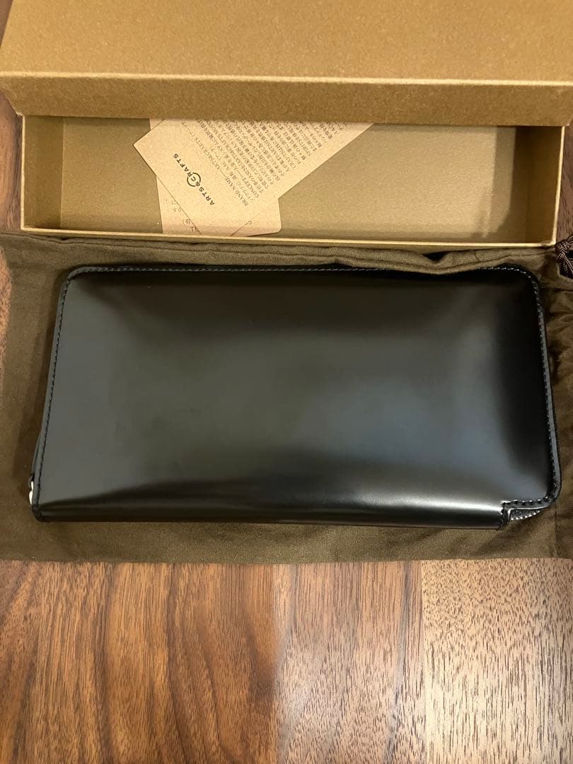 ARTS & CRAFTS コードバン　ロングウォレット