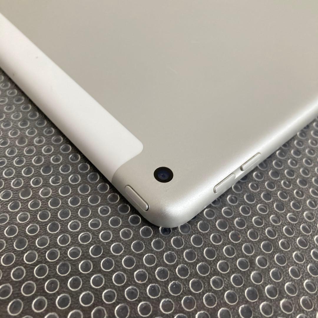 493【早い者勝ち】外観美品☆iPad7 第7世代 128GB SIMフリー☆