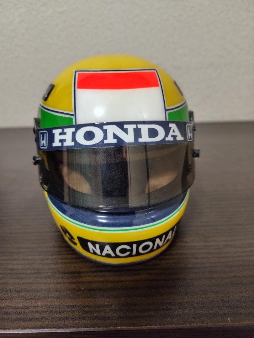 レア アイルトン セナ 1/2 レプリカヘルメット