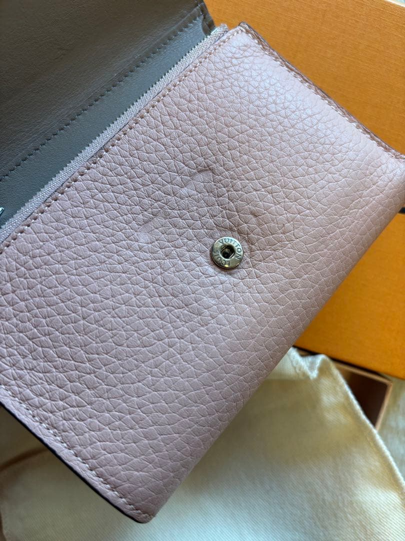 ⭐︎限定特価⭐︎LOUIS VUITTON カプシーヌ 財布⭐︎