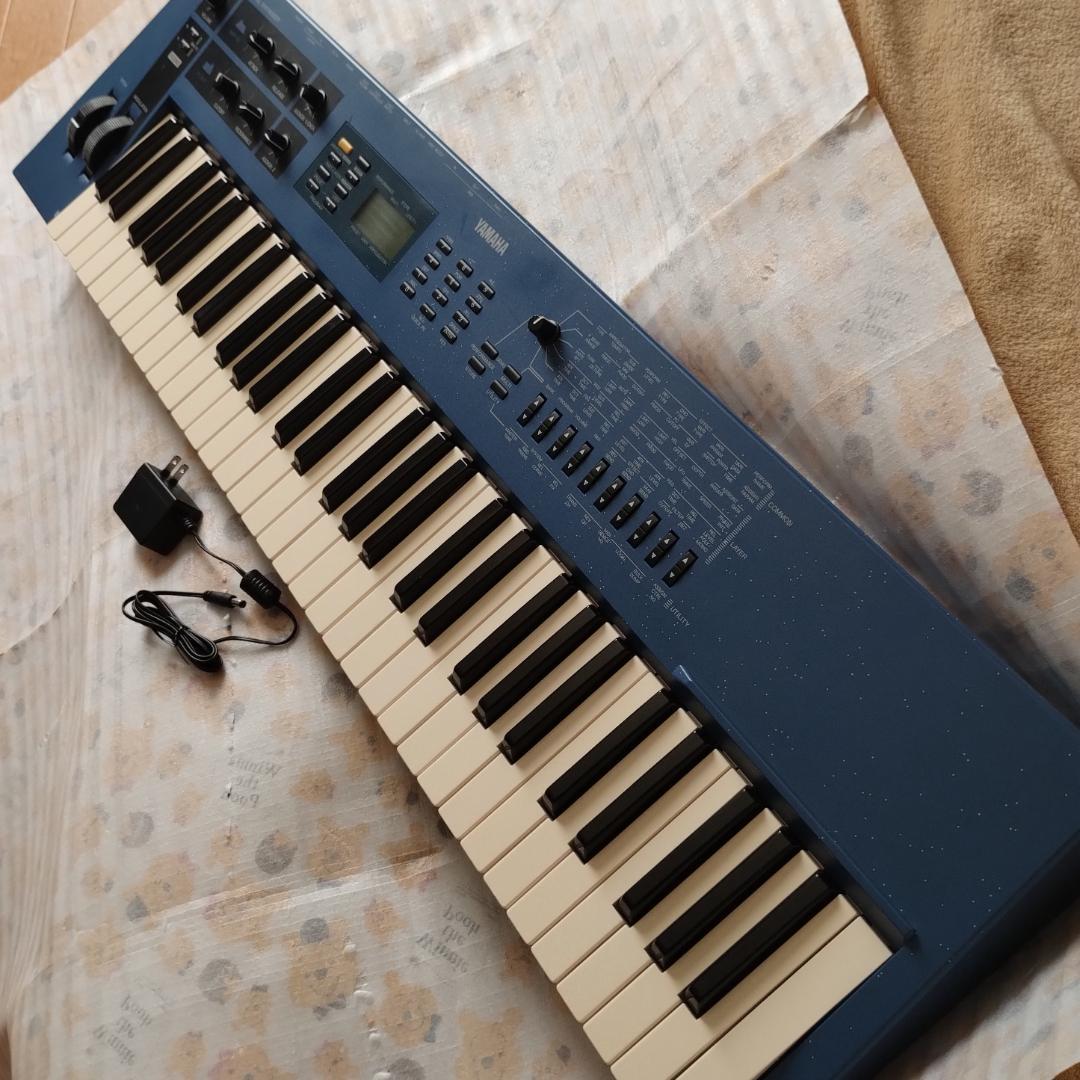 YAMAHA「 CS1X 」デジタル・シンセサイザー