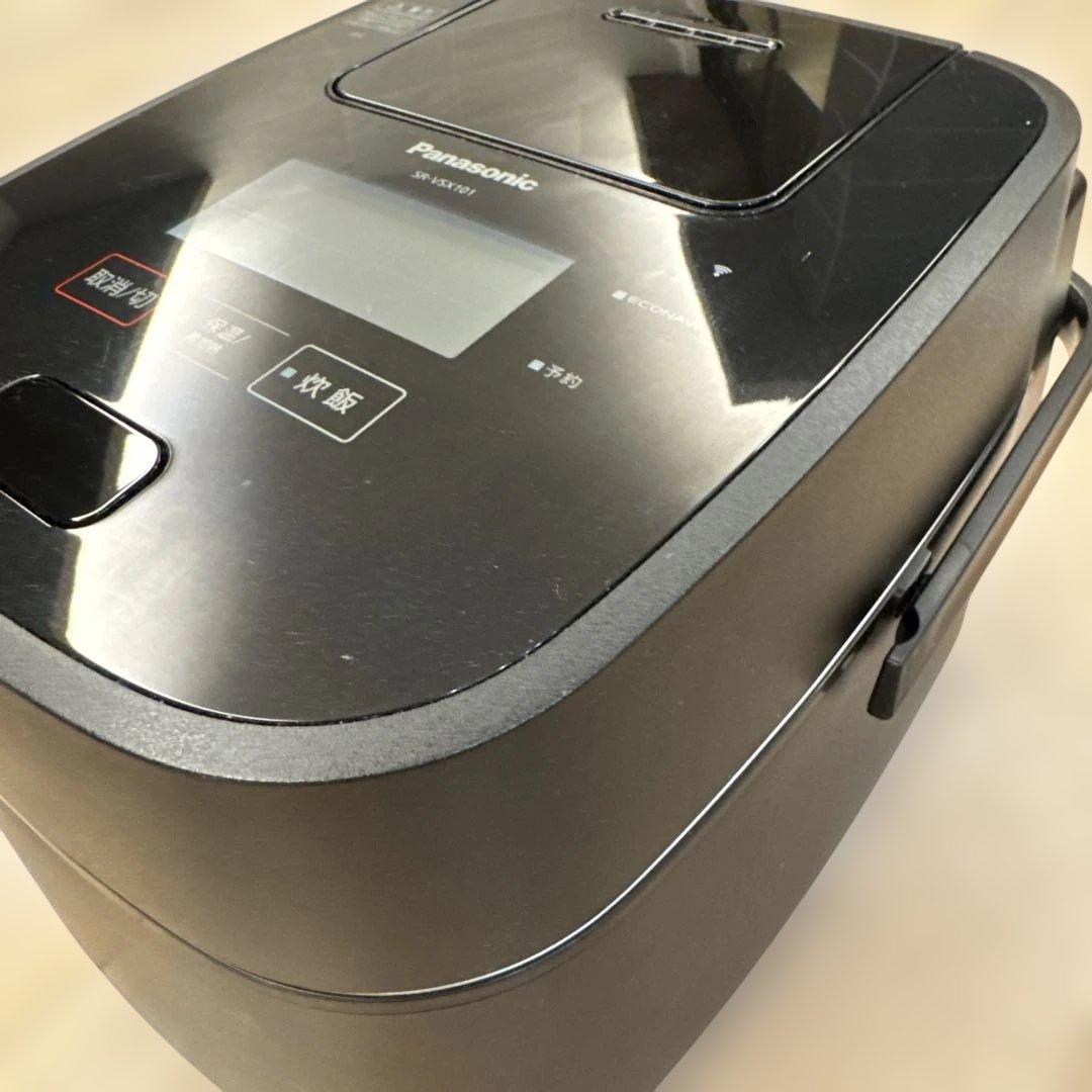 Panasonic 可変圧力IH炊飯器 5.5合炊き SR-VSX101