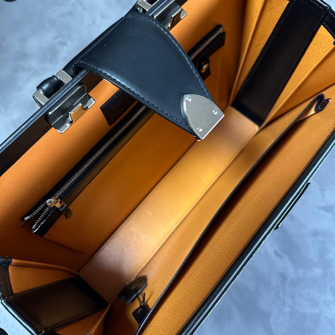 新品未使用　大峡製鞄　ライトダレスバッグ　1気室　オオバセイホウ　ダレスバッグ