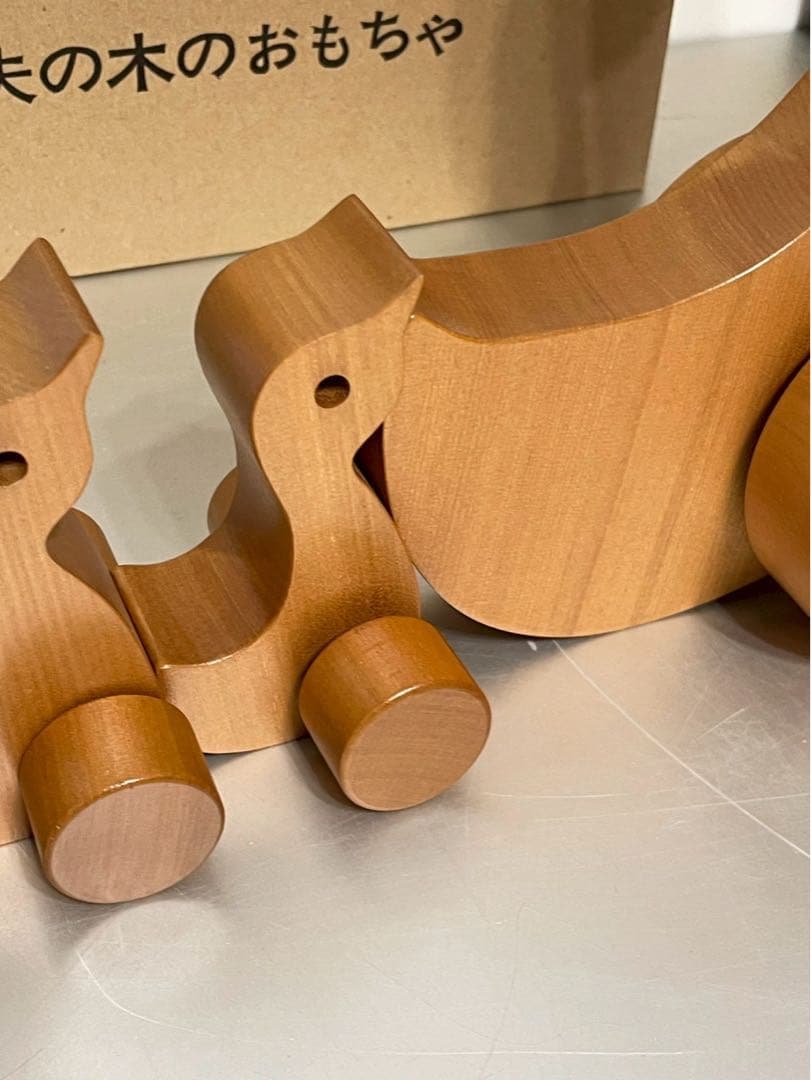 寺内定夫 木のおもちゃ4つセット あひる ひと トンカチぐるま イスとテーブル
