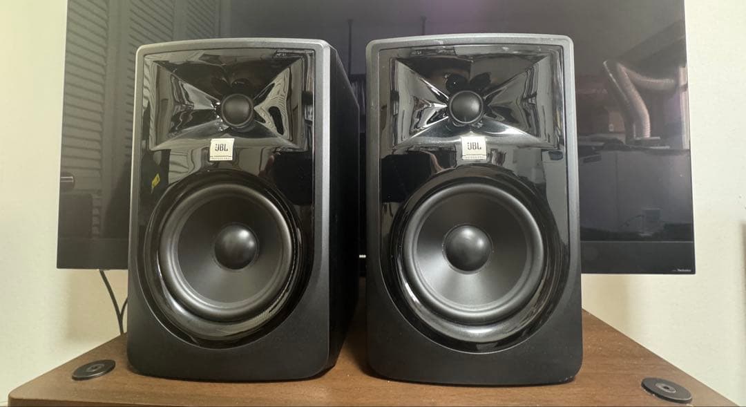 JBL 305P MkII スタジオモニタースピーカー